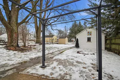 903 11th Avenue SW, Austin, MN 55912 - Photo 24