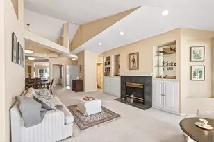 8810 Pointe Vista Dr, Victoria, MN 55386 - Photo 6