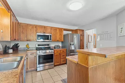 349 69th Street N, Mahtomedi, MN 55115 - Photo 10