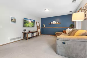 349 69th St N, Mahtomedi, MN 55115 - Photo 26