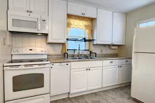 710 Johnson St, Henning, MN 56551 - Photo 6