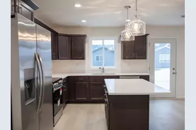 6738 Meadow View Drive S, Fargo, ND 58104 - Photo 6