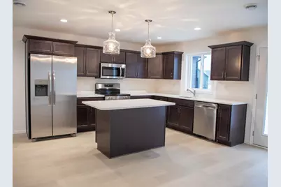 6738 Meadow View Drive S, Fargo, ND 58104 - Photo 2