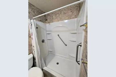 612 7th Street NE #6, Pipestone, MN 56164 - Photo 22