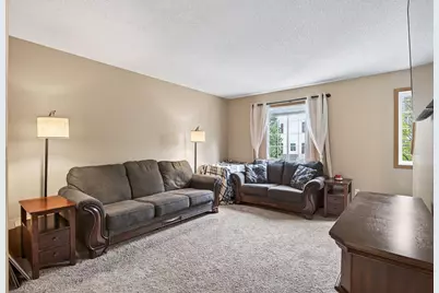 7031 Quantrelle Avenue NE, Otsego, MN 55330 - Photo 6