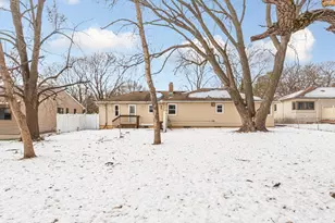 1305 4th St SW, Austin, MN 55912 - Photo 4