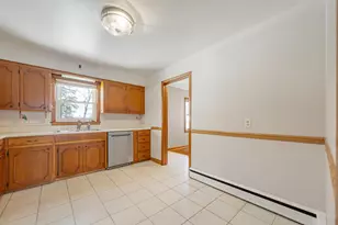 1305 4th St SW, Austin, MN 55912 - Photo 16