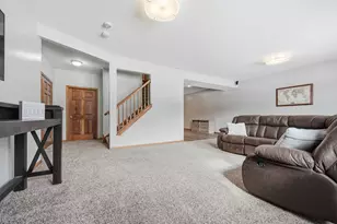 518 Pamela Ln, Hudson, WI 54016 - Photo 28