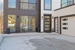 1125 Tyrol Trail, Golden Valley, MN 55416 - Photo 2