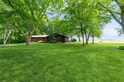 2584 County Road 33 SE, Buffalo, MN 55313 - Photo 2