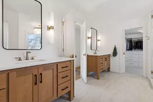 4813 Woodhill Way, Edina, MN 55424 - Photo 30