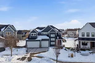 11159 41st St Cir N, Lake Elmo, MN 55042 - Photo 2