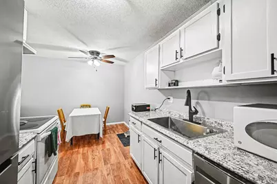 401 E Burnsville Parkway #239, Burnsville, MN 55337 - Photo 8