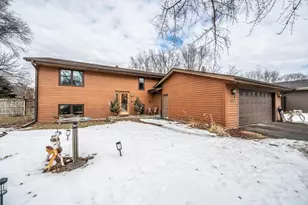 10512 Quebec Rd, Bloomington, MN 55438 - Photo 10