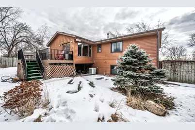 10512 Quebec Road, Bloomington, MN 55438 - Photo 6