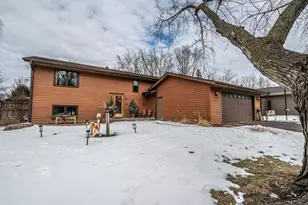 10512 Quebec Rd, Bloomington, MN 55438 - Photo 1