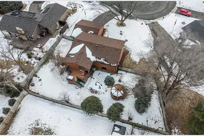 10512 Quebec Road, Bloomington, MN 55438 - Photo 4