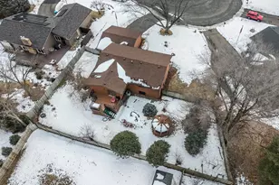 10512 Quebec Rd, Bloomington, MN 55438 - Photo 4