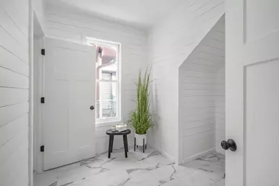 1048 Thomas Avenue, Saint Paul, MN 55104 - Photo 18