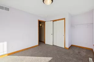 6584 W Laketowne Dr, Albertville, MN 55301 - Photo 24