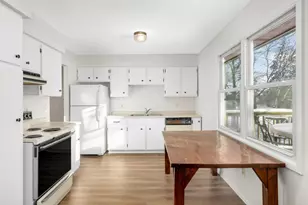 10285 99th Ave N, Maple Grove, MN 55369 - Photo 6