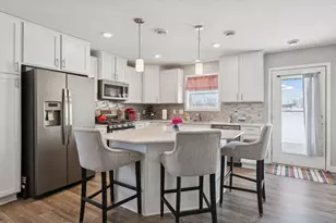 4824 Martingale Dr, Woodbury, MN 55129 - Photo 12