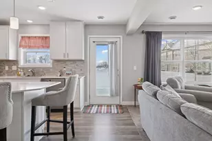 4824 Martingale Dr, Woodbury, MN 55129 - Photo 16