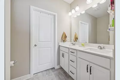 13650 Applewood Trail, Rosemount, MN 55068 - Photo 16