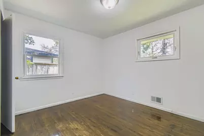 6807 Quail Avenue N, Brooklyn Center, MN 55429 - Photo 18