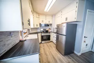 1203 11th Ave NE, Rochester, MN 55906 - Photo 14