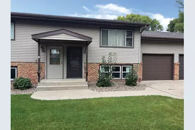 2402 Kenwood Drive SW, Willmar, MN 56201 - Photo 1