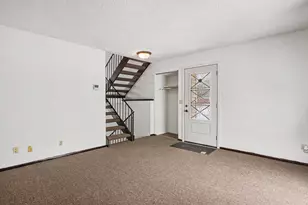 7922 Yates Ave N, Brooklyn Park, MN 55443 - Photo 4