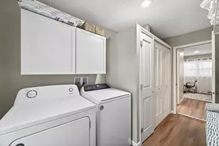 5626 6th St NE, Fridley, MN 55432 - Photo 18