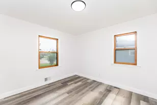 2454 Long Lake Rd, New Brighton, MN 55112 - Photo 10