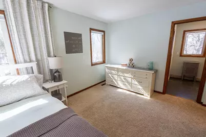 8566 Oak Hill Circle, Credit River Township, MN 55372 - Photo 16