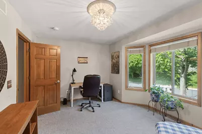 1420 Summit Shores Drive, Burnsville, MN 55306 - Photo 18