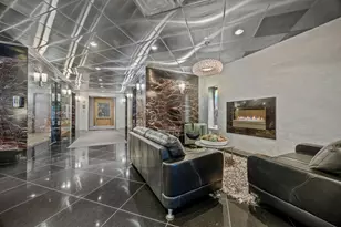 5601 Smetana Dr, Minnetonka, MN 55343 - Photo 18