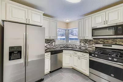 2265 Kentucky Lane, Saint Louis Park, MN 55426 - Photo 4