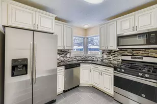 2265 Kentucky Ln, Saint Louis Park, MN 55426 - Photo 4