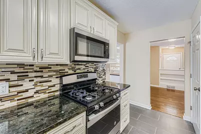 2265 Kentucky Lane, Saint Louis Park, MN 55426 - Photo 2