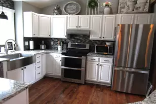 1103 N 15th St, Montevideo, MN 56265 - Photo 10