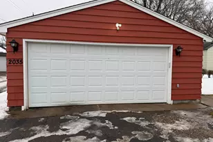 2035 3rd St E, Saint Paul, MN 55119 - Photo 2