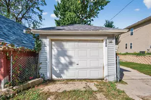 884 Westminster St, Saint Paul, MN 55130 - Photo 28