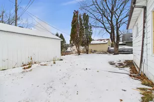 827 Pedersen St, Saint Paul, MN 55119 - Photo 20