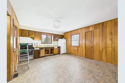 827 Pedersen Street, Saint Paul, MN 55119 - Photo 4