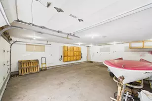 827 Pedersen St, Saint Paul, MN 55119 - Photo 16