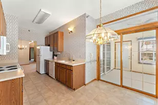 2510 Lockwood Dr, Mendota Heights, MN 55120 - Photo 14