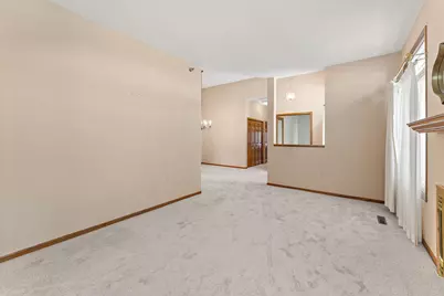 2510 Lockwood Drive #47, Mendota Heights, MN 55120 - Photo 8