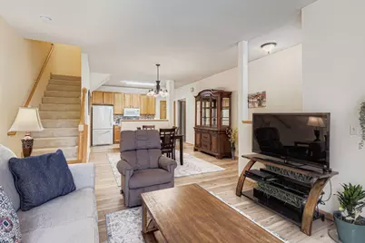 3772 Vermilion Court S, Eagan, MN 55122 - Photo 4