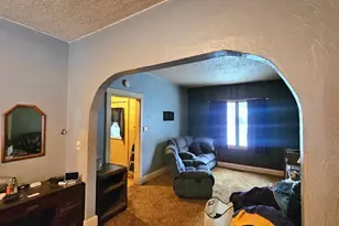 204 E 1st St, Morris, MN 56267 - Photo 10